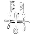 Vickers Low Profile Hand And Forearm Retractor, 3x3 Blunt Prongs, 11mm x 25mm; 35mm Opening, 10mm x 16mm Center Blade